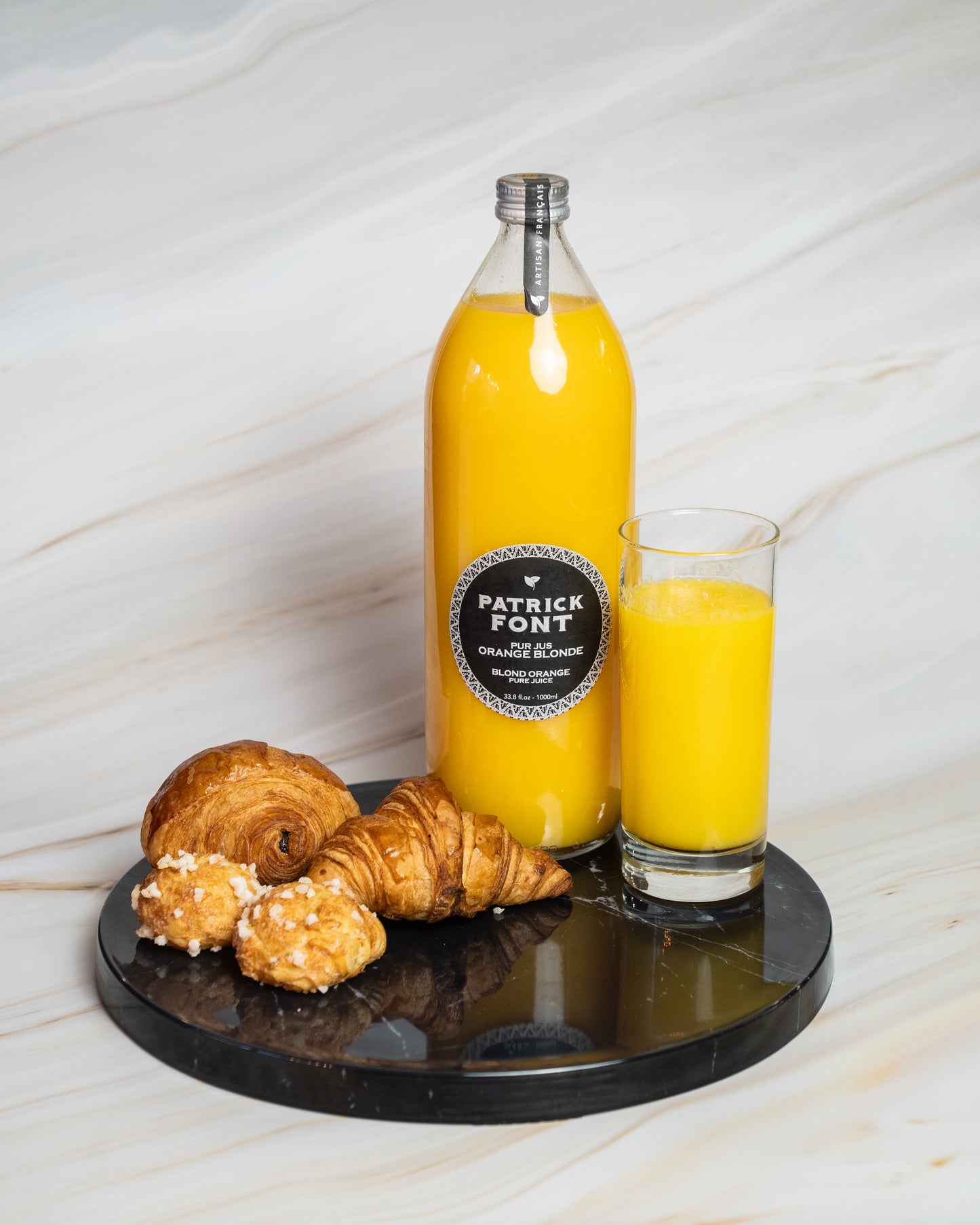 Tim et Lou en cuisine formule petit déjeuner du boulanger composé de mini viennoiseries au beurre de baratte et chouquettes pour les petits déjeuner ou pause gourmande en entreprise